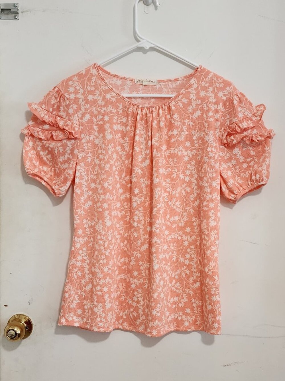 joie de vivre Ladies Brand Short Sleeve Top, Size L